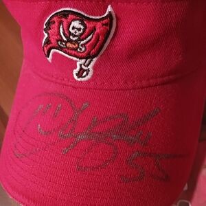 Derrick Brooks 55 2 Items Autographed Signed Tampa Bay Buccaneers Hall Of Fame